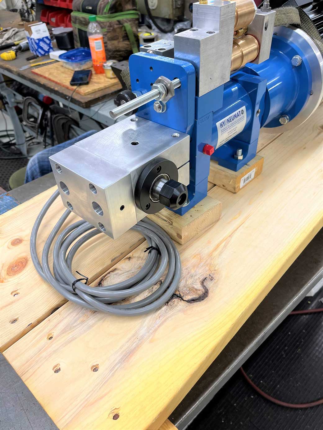 10.-Right-Angle-Head1